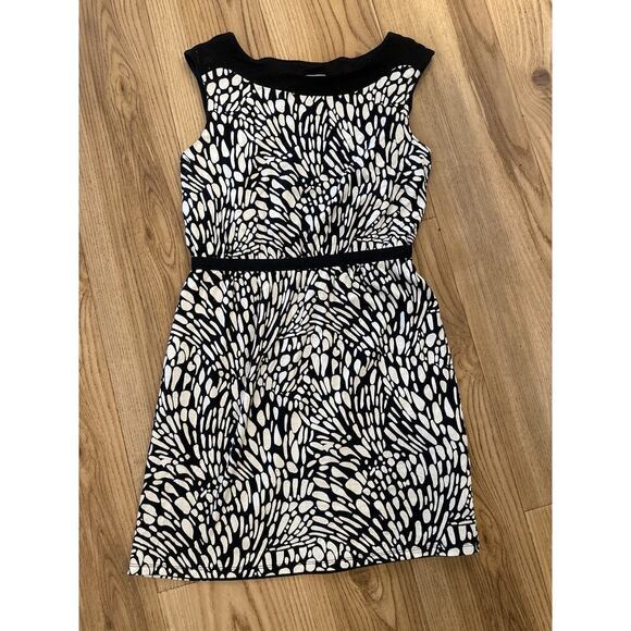 Loft Dress Womens Size Small Black and White pattern - Picture 2 of 5